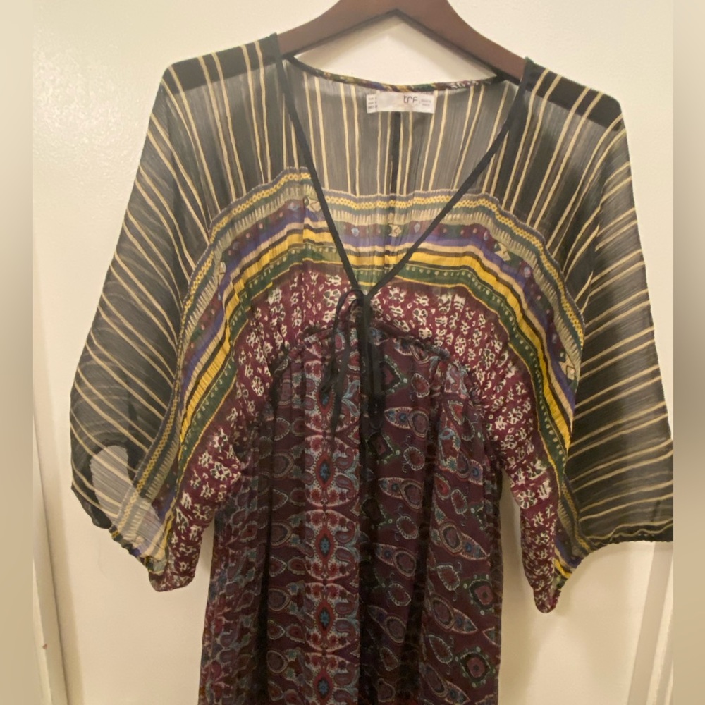 Colorful Patterned Maxi Dress - Picture 5 of 6